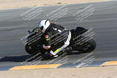 media/Jan-14-2024-SoCal Trackdays (Sun) [[2e55ec21a6]]/Turn 10 Inside (110pm)/